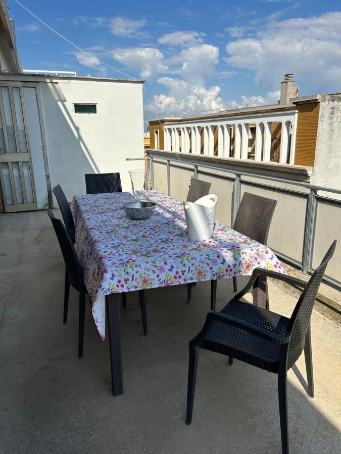 شقة Terrazza Santo Oronzo ليتشي المظهر الخارجي الصورة